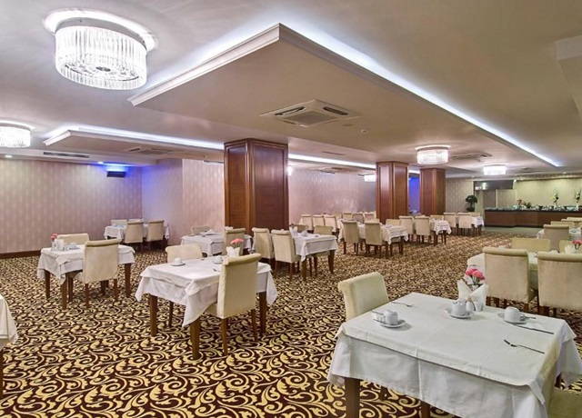 مطعم İPEK RESTAURANT